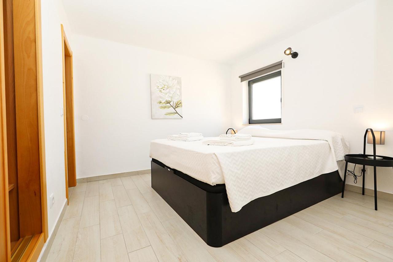 A62 - Cul De Sac Apartment In Lagos Kültér fotó