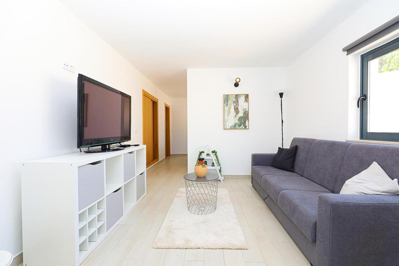 A62 - Cul De Sac Apartment In Lagos Kültér fotó